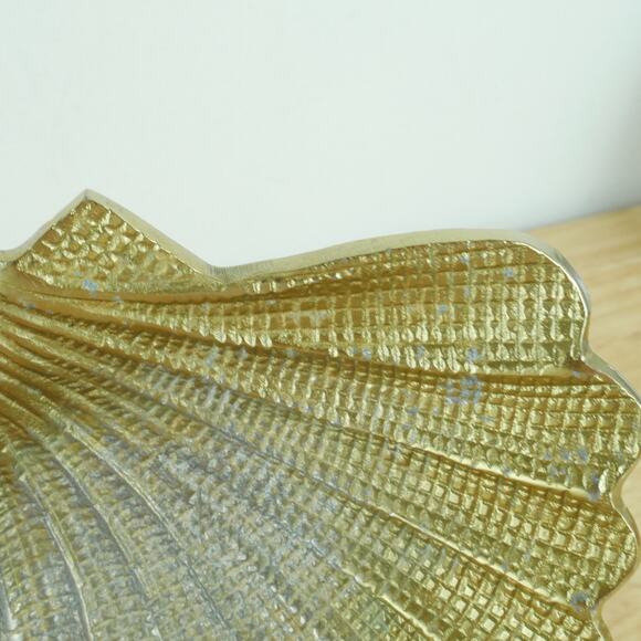 Vintage Shell Ashtray Trinket Dish Gold Tone Aluminum Ihi India Coastal Beach - Picture 4 of 10